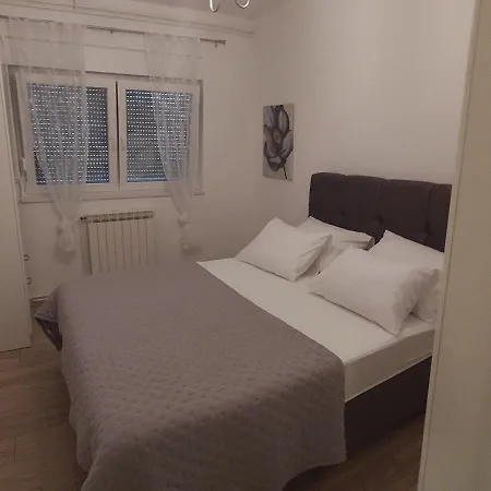 Apartment Miro *